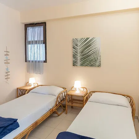 I Palmizi Apartment *
